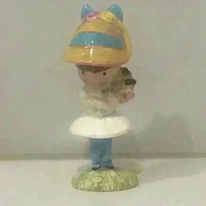 Beswick Joan Walsh Anglund Girl With Flowers Figurine Pocket Doll 1966 1971